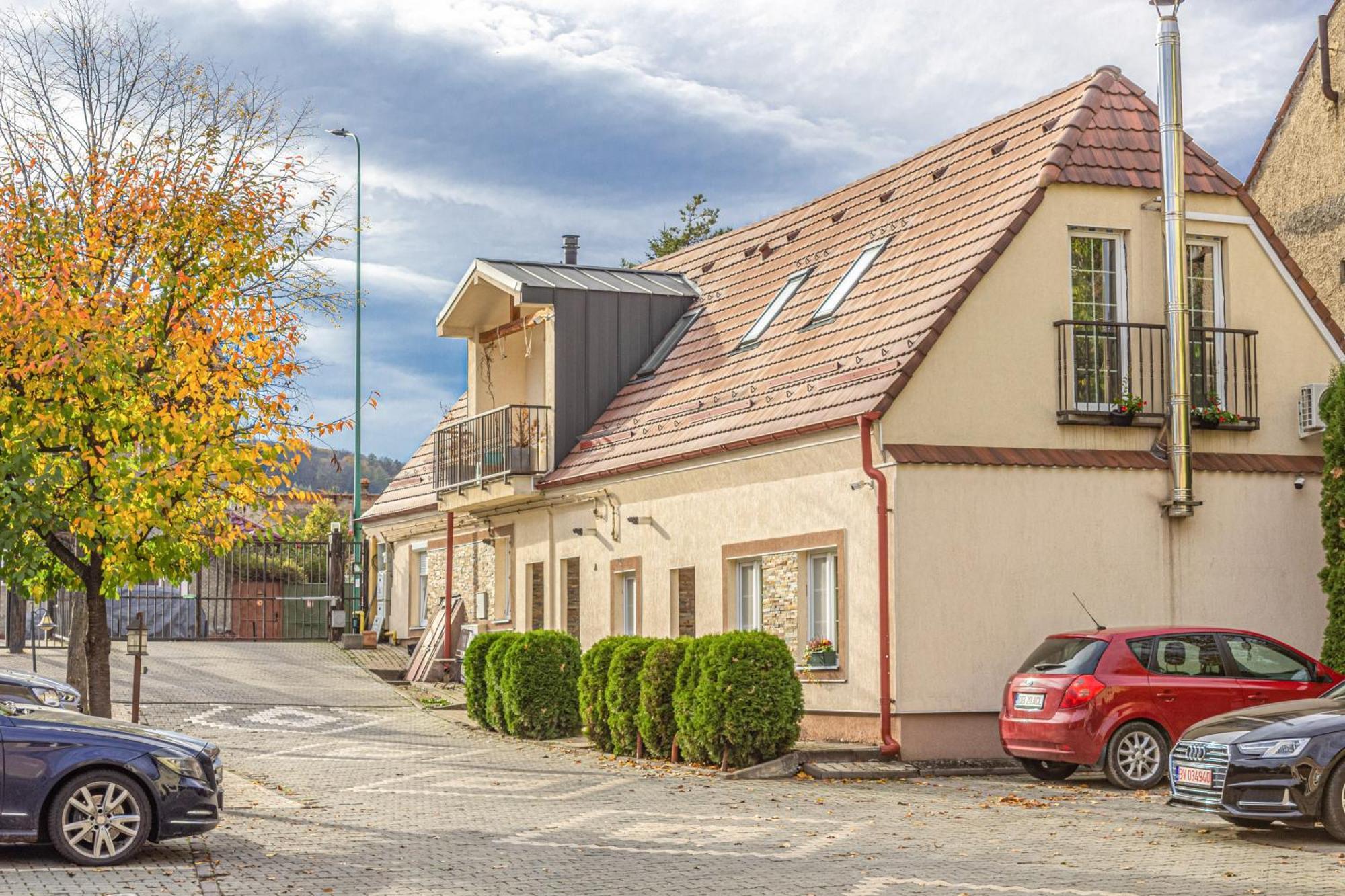 Ferienwohnung Opera Apart 2 Brașov Zimmer foto